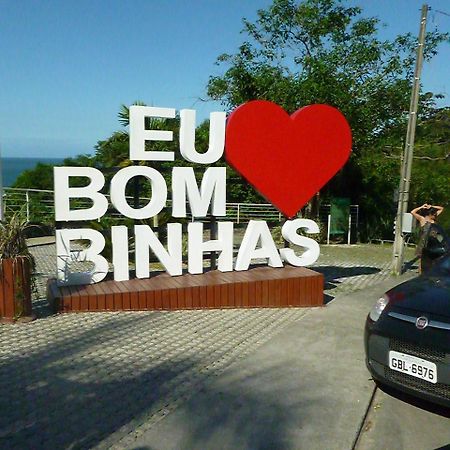 Apartamento 12 - Bombinhas - 200 Metros Da Praia Екстериор снимка