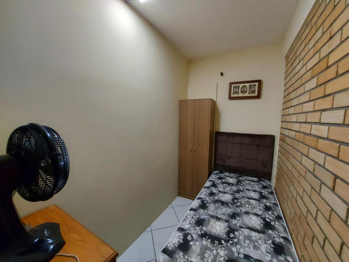 Apartamento 12 - Bombinhas - 200 Metros Da Praia Екстериор снимка