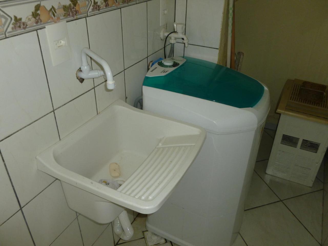 Apartamento 12 - Bombinhas - 200 Metros Da Praia Екстериор снимка
